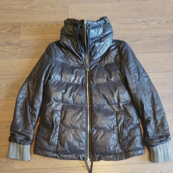 Armani Exchange Turtleneck Jacket. - Picture 10 of 13